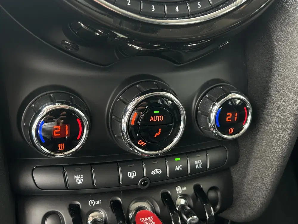 Mini Cooper 1.5 Cooper Chili uit 2020, foto 15