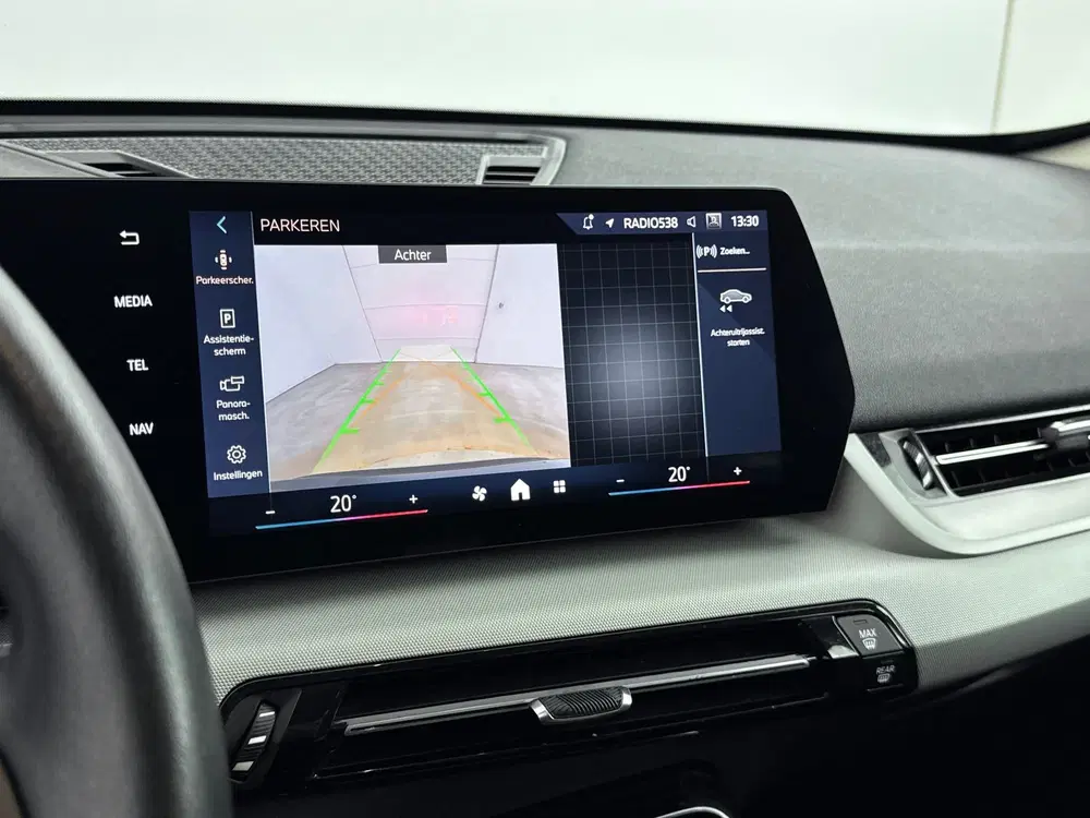 BMW X1 sDrive20i Automaat uit 2024, foto 11