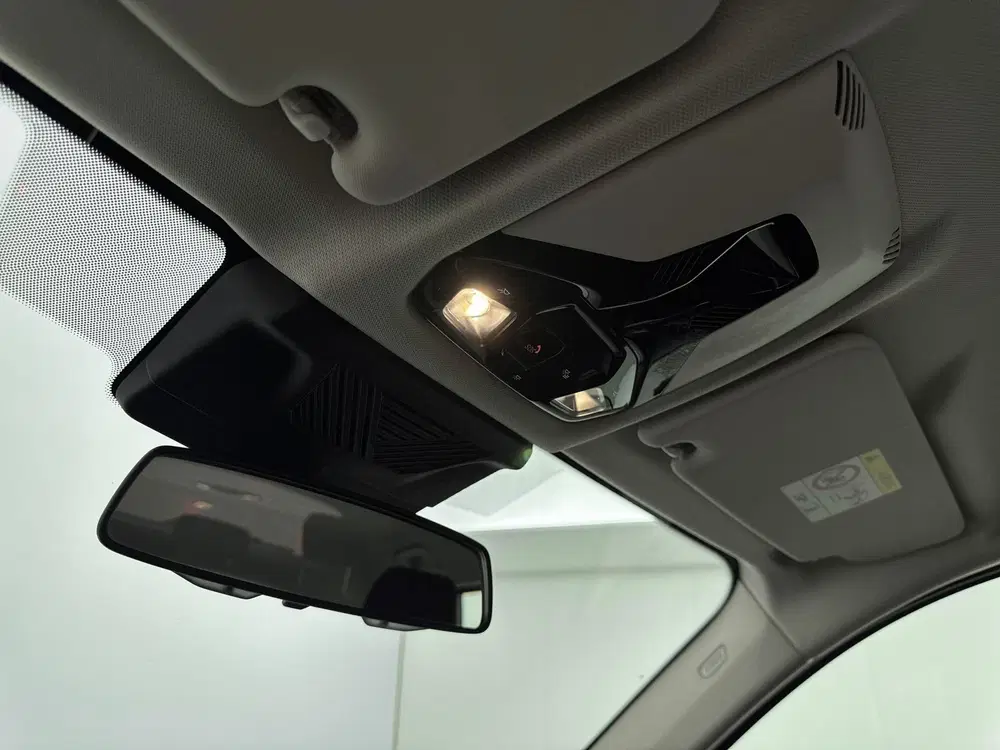 BMW X1 sDrive20i Automaat uit 2024, foto 7