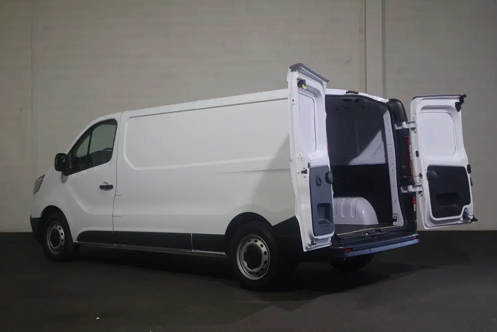 Renault Trafic 2.0 dCi 150PK Airco Navigatie (bj 2024) uit 2024, foto 9