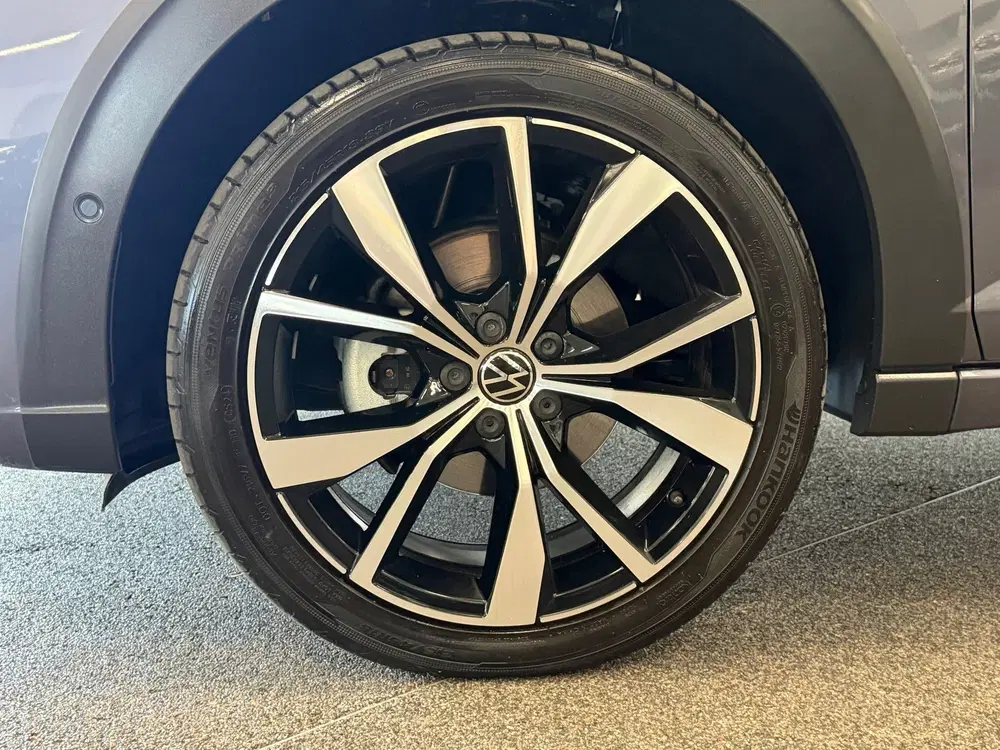 Volkswagen Taigo 1.0 TSI R-Line uit 2024, foto 9