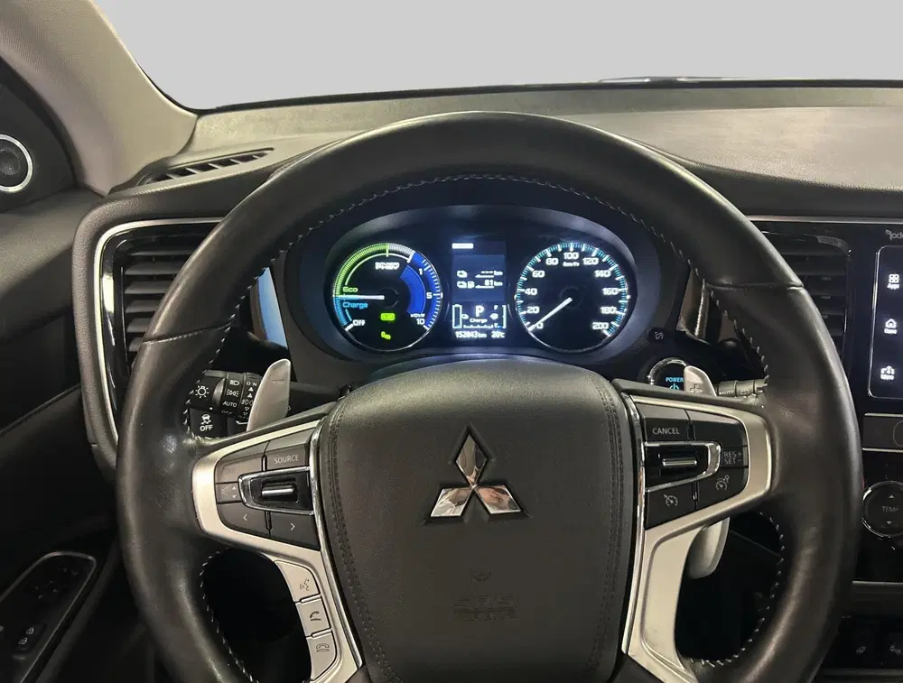 Mitsubishi Outlander 2.4 PHEV Intense+ uit 2019, foto 12