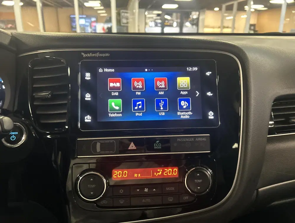 Mitsubishi Outlander 2.4 PHEV Intense+ uit 2019, foto 13