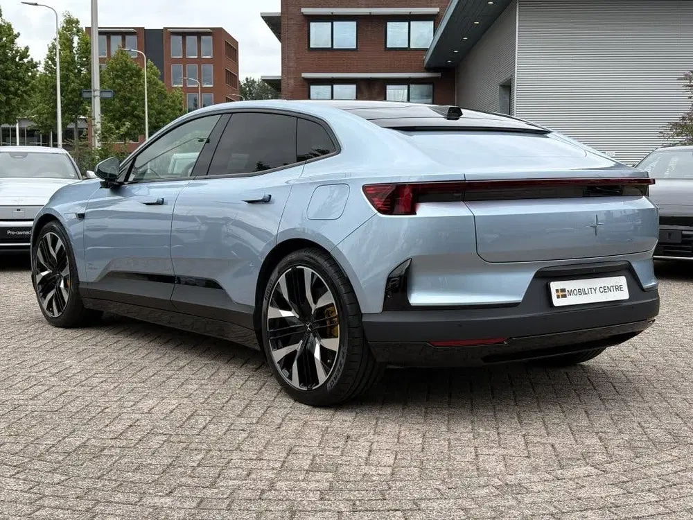 Polestar 4 Long range Dual motor 100 kWh uit 2026, foto 4
