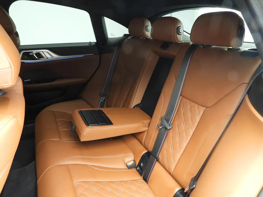 BMW i4 M60 uit 2026, foto 8