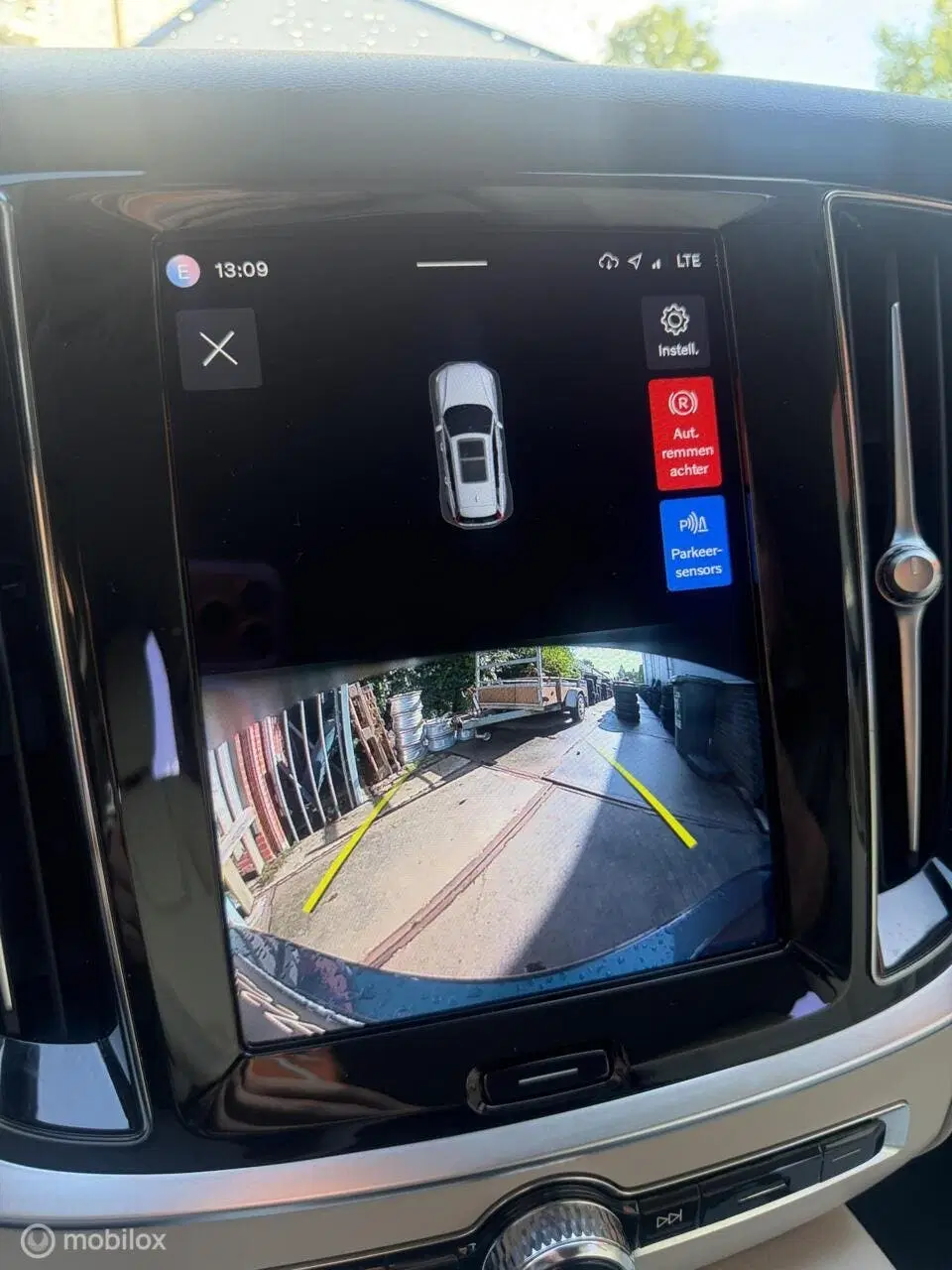 Volvo V60 2.0 T6 Plug-in hybrid AWD Plus Bright LONG uit 2022, foto 12