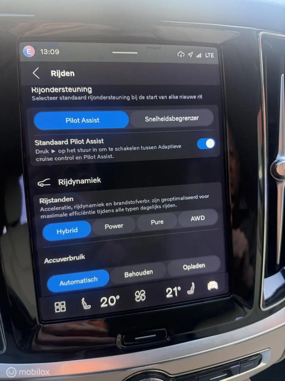 Volvo V60 2.0 T6 Plug-in hybrid AWD Plus Bright LONG uit 2022, foto 15
