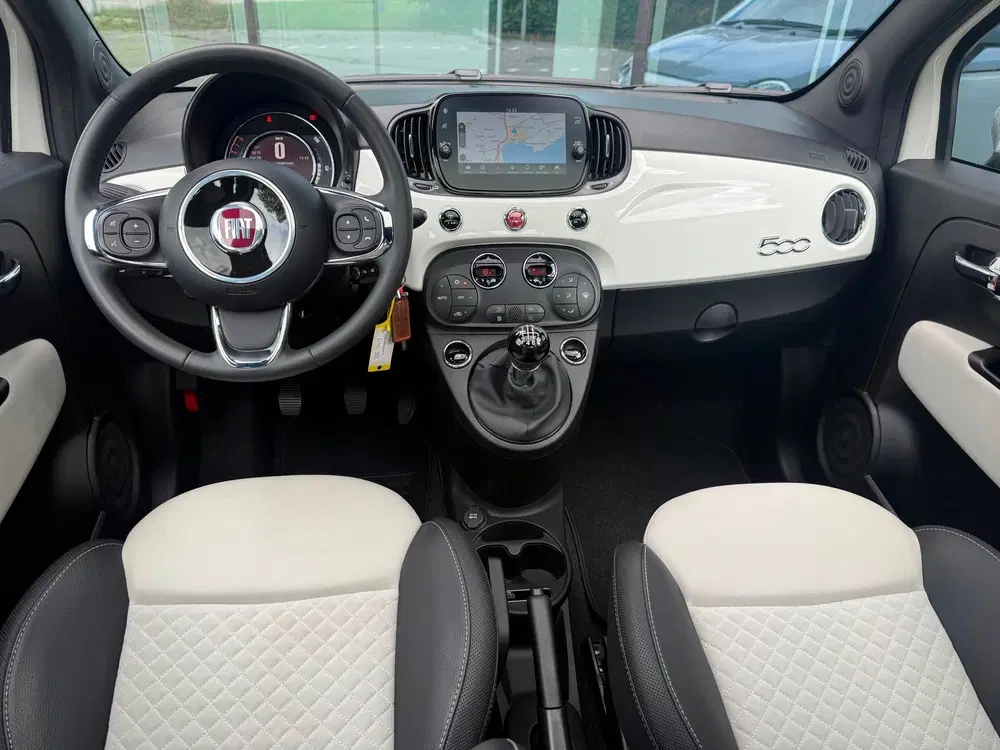 Fiat 500 1.0 Hybrid Dolcevita uit 2021, foto 12