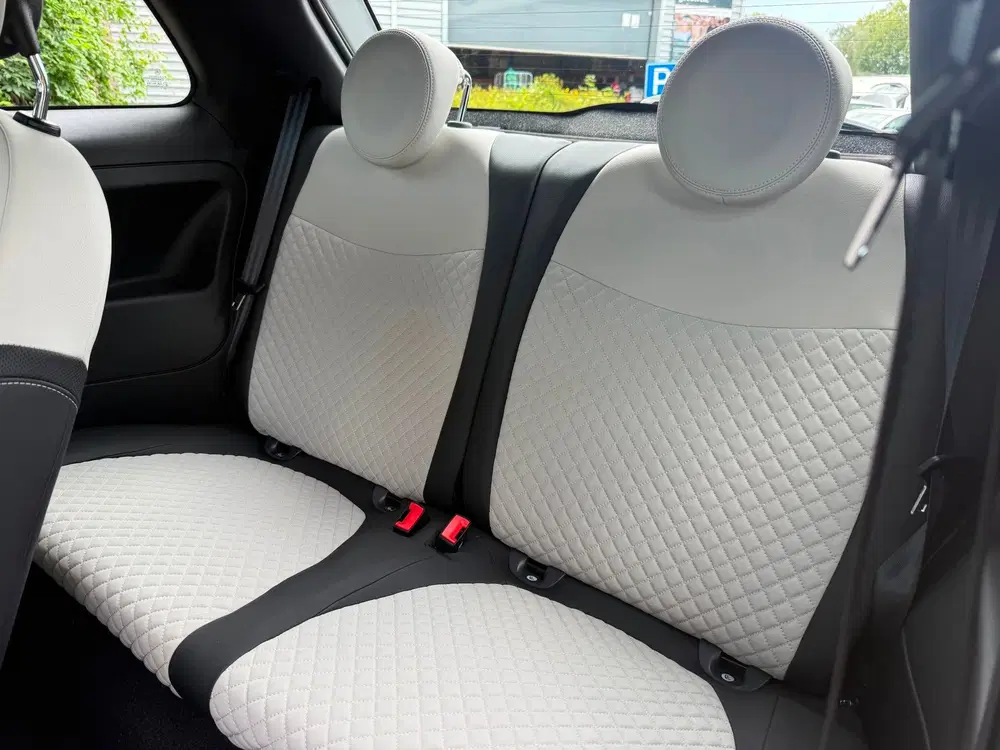 Fiat 500 1.0 Hybrid Dolcevita uit 2021, foto 13