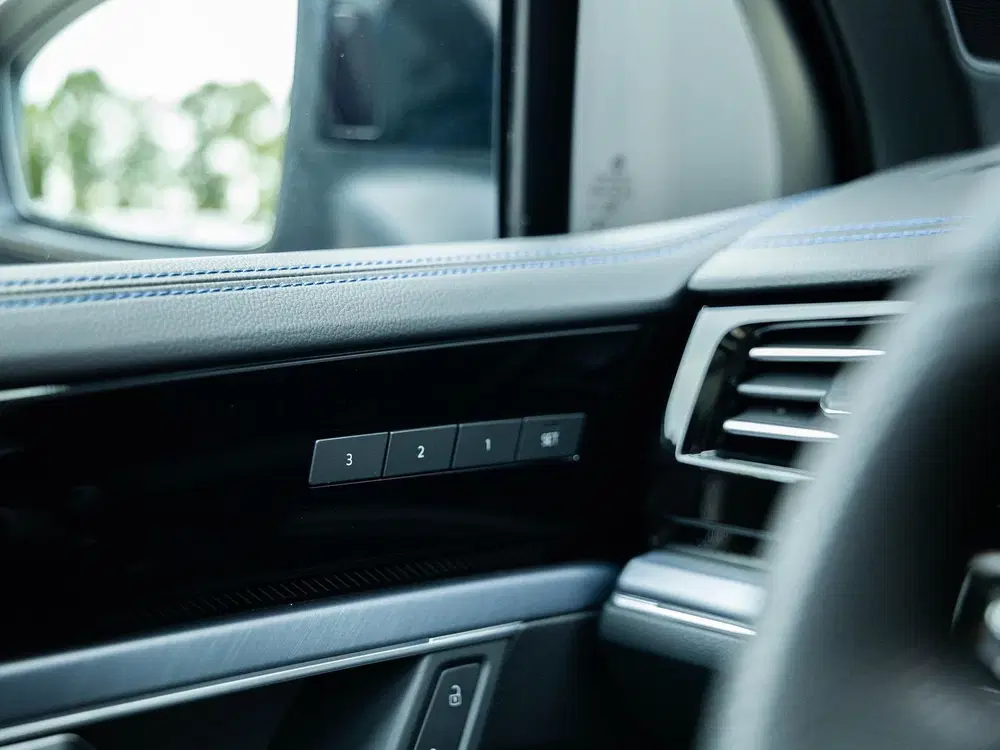 Volkswagen Touareg 3.0 TSi eHybrid 4MOTION R uit 2023, foto 14