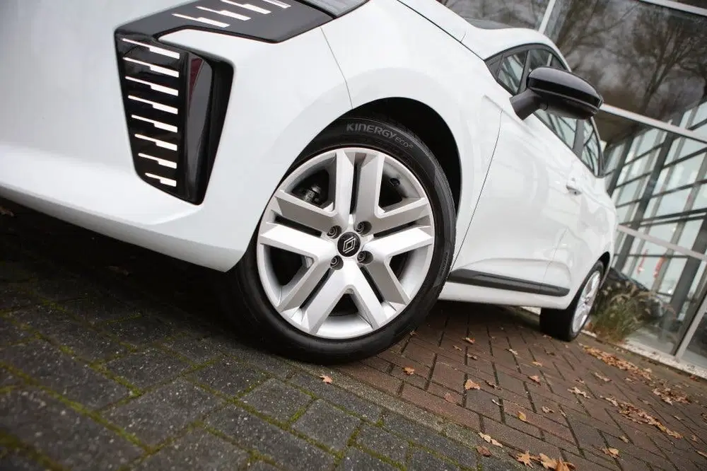 Renault Clio 1.6 ETFH 145PK uit 2024, foto 11