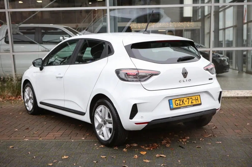 Renault Clio 1.6 ETFH 145PK uit 2024, foto 2