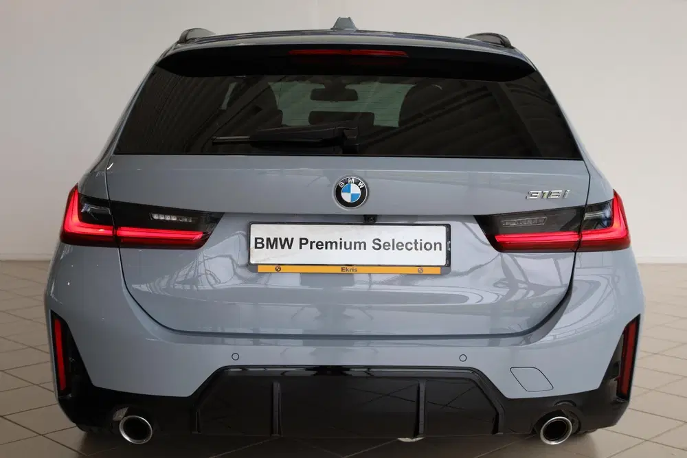 BMW 3-serie Touring 318i uit 2025, foto 5