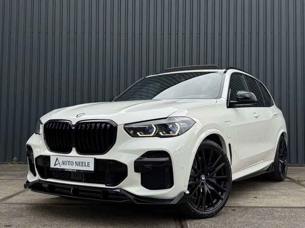 BMW X5 xDrive45e M Sport 394 pk Pano uit 2022, foto 5