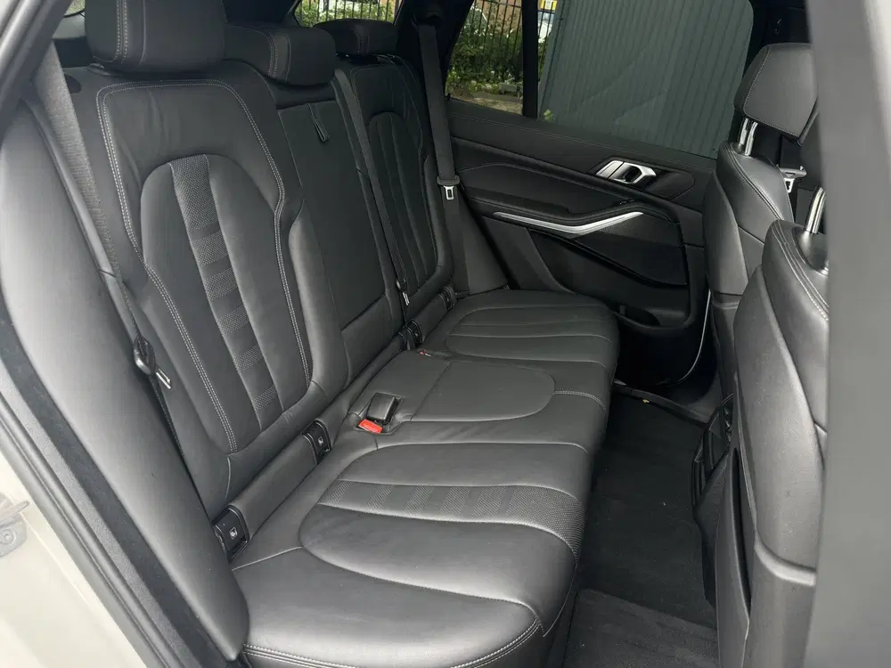 BMW X5 xDrive45e M Sport 394 pk Pano uit 2022, foto 6