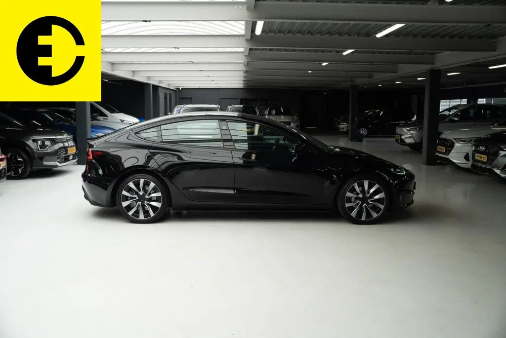 Tesla Model 3 Premium Long Range AWD 78 kWh uit 2023, foto 11