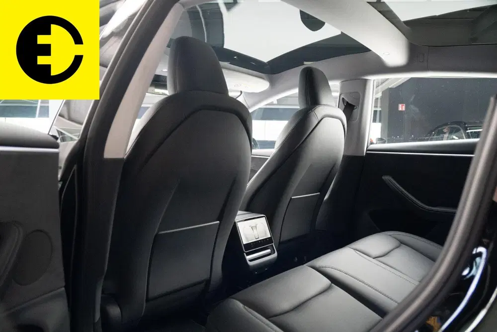Tesla Model 3 Premium Long Range AWD 78 kWh uit 2023, foto 6