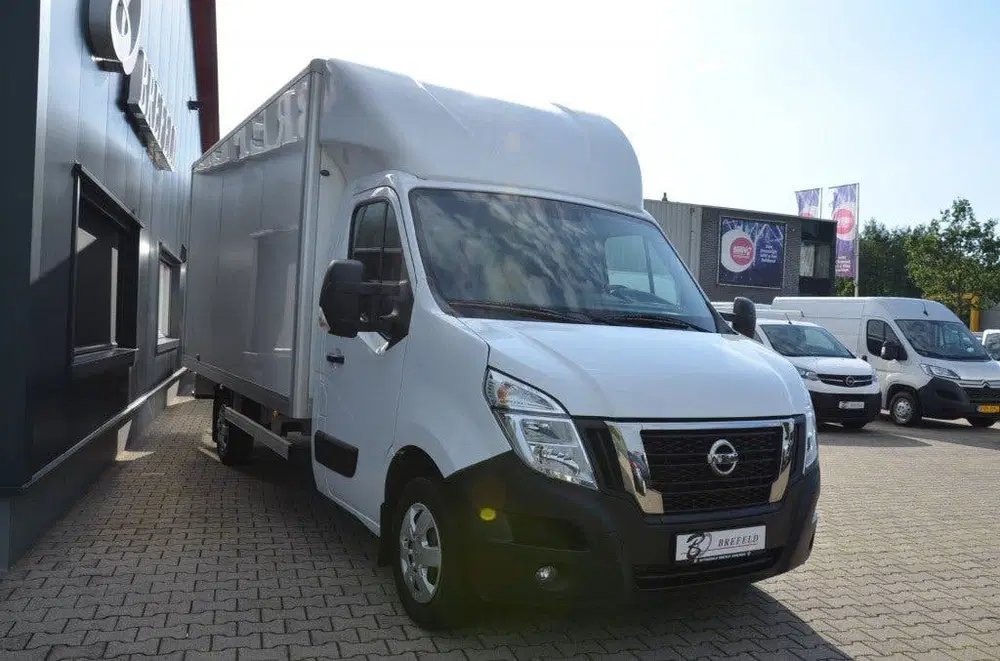 Nissan Interstar 2.3 DCI Interstar uit 2024, foto 2