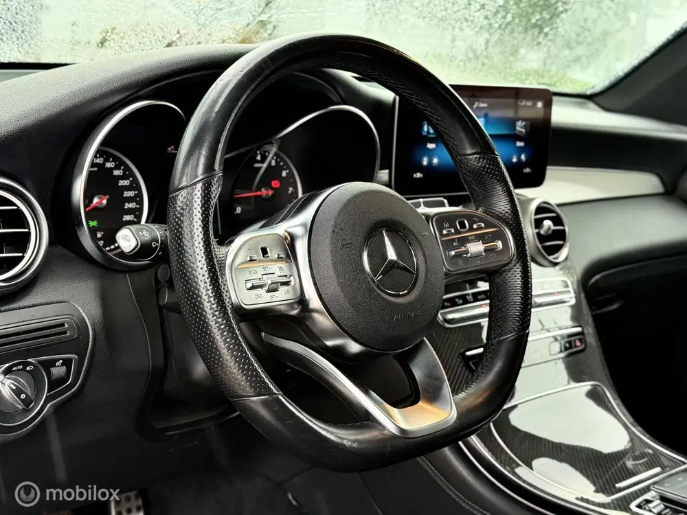 Mercedes-Benz GLC Mercedes GLC-klasse 300 4MATIC AMG Line uit 2019, foto 3