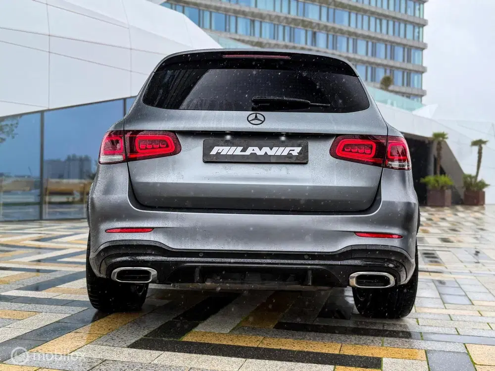 Mercedes-Benz GLC Mercedes GLC-klasse 300 4MATIC AMG Line uit 2019, foto 8
