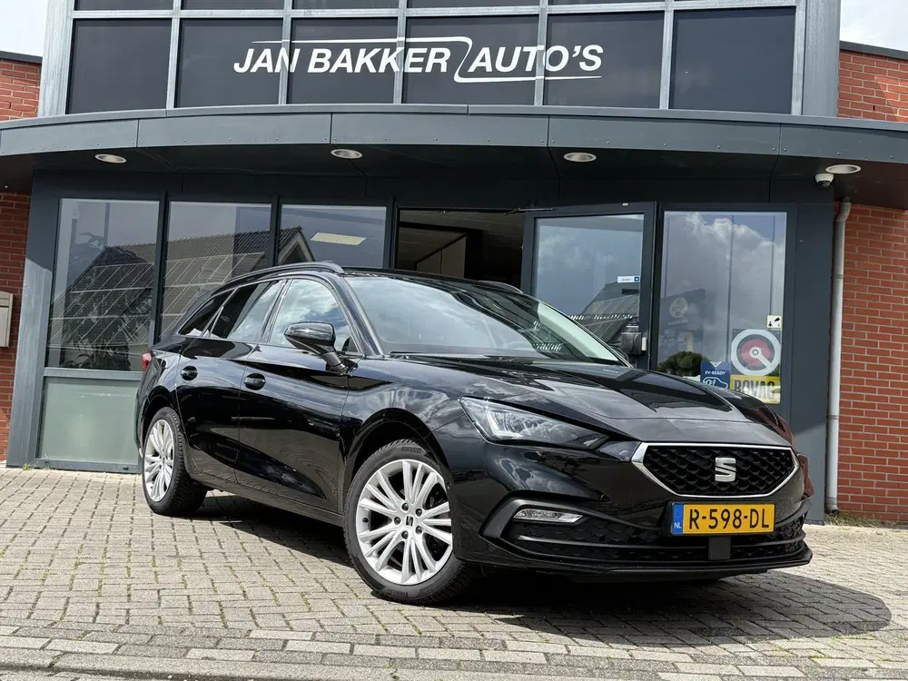 SEAT Leon 1.0 TSI Style Business Intense Ca uit 2022, foto 5