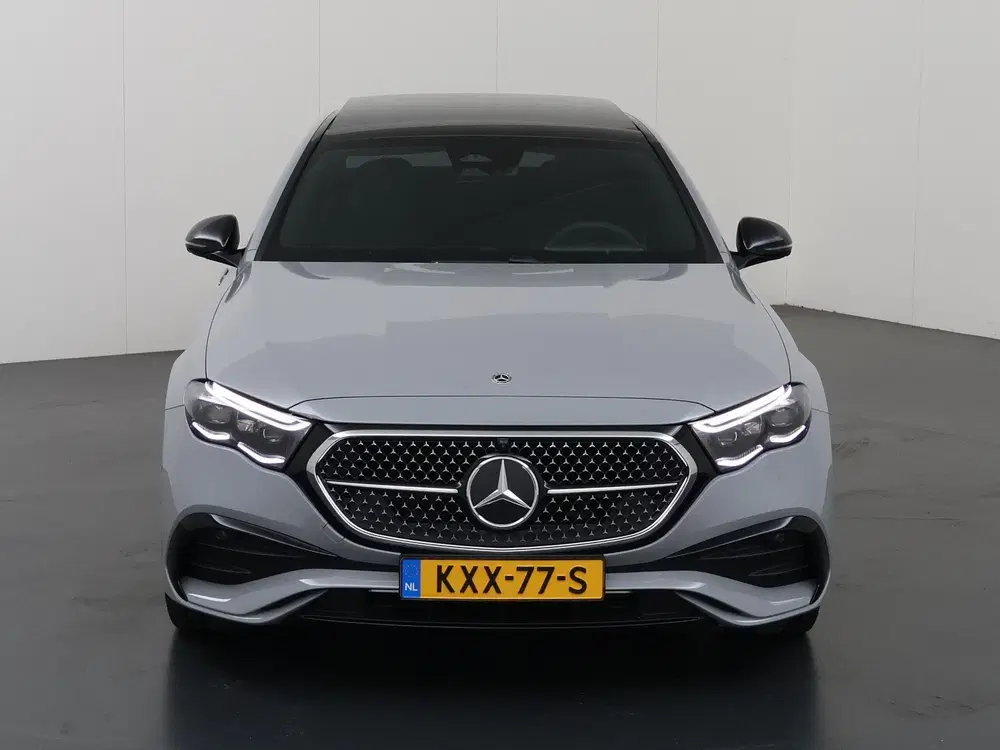 Mercedes-Benz E-Klasse 300e Sport Edition uit 2026, foto 3