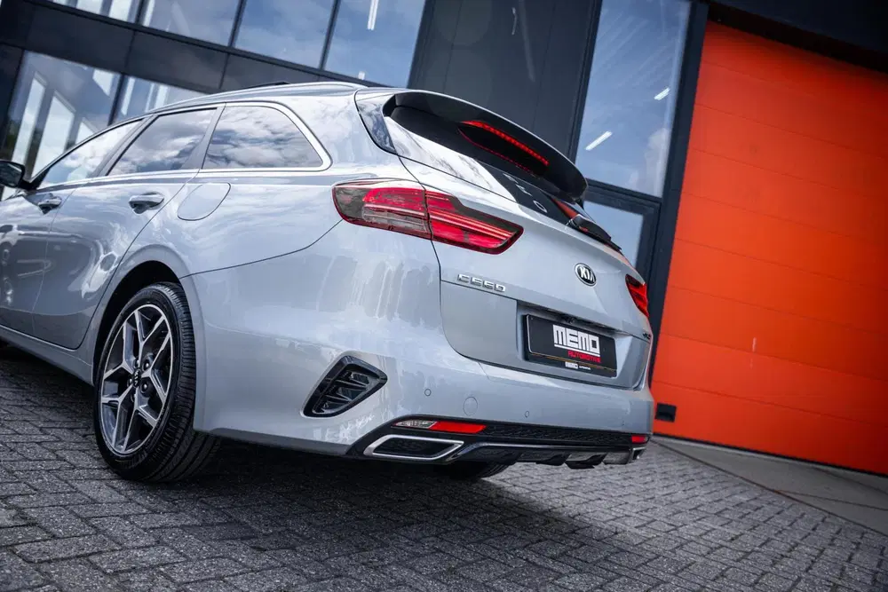 Kia Ceed 1.0 T-GDi GT-Line*PANO*CAMERA*VIRTUAL* uit 2021, foto 4