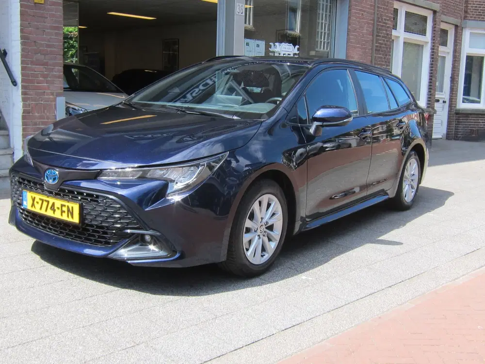 Toyota Corolla Hybrid 140 Active All Season b uit 2024, foto 3