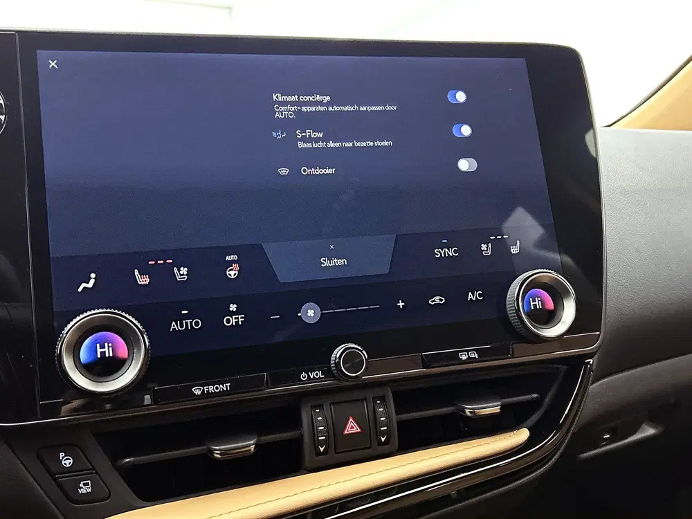 Lexus NX 450h+ AWD Executive Line uit 2022, foto 10
