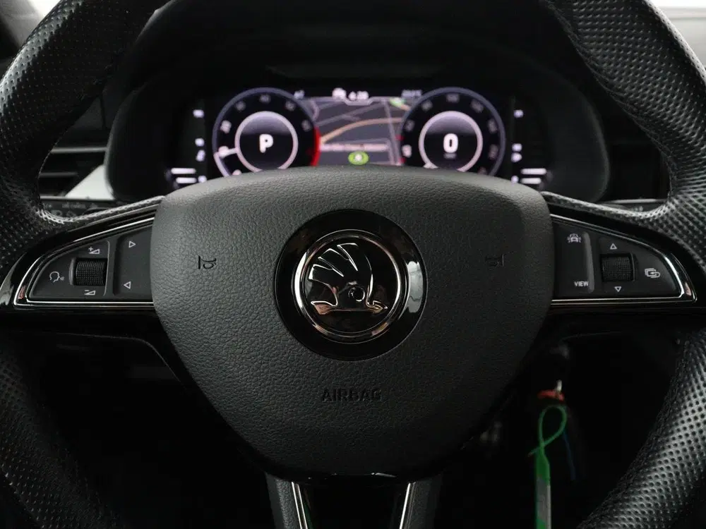 Skoda Kamiq 1.0 TSI Sport Business uit 2020, foto 11