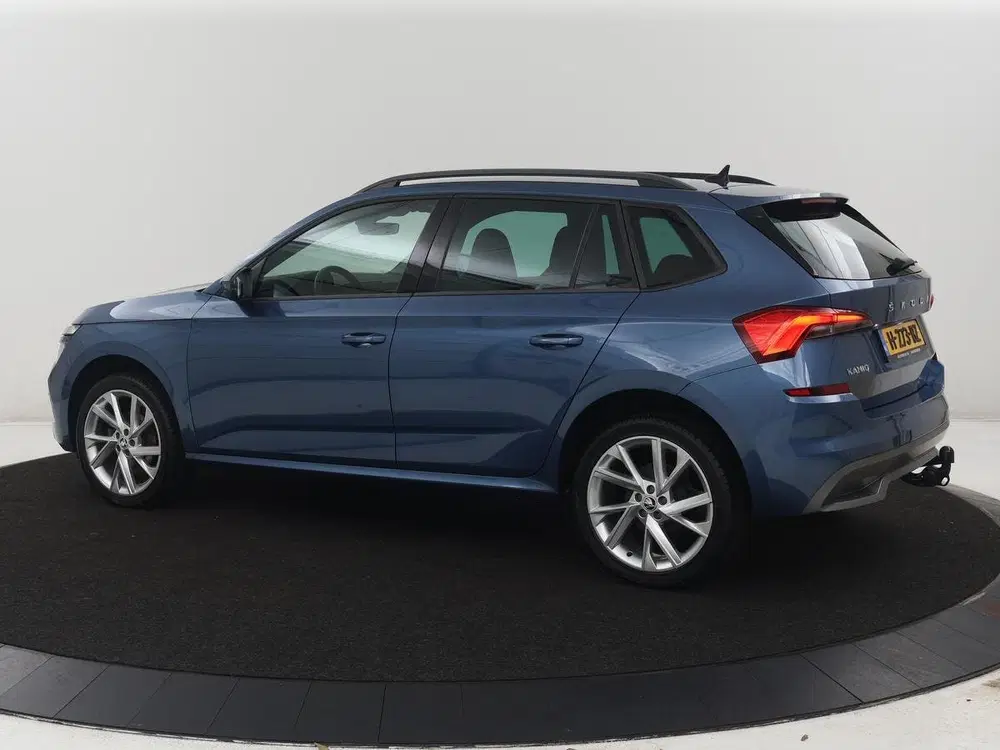 Skoda Kamiq 1.0 TSI Sport Business uit 2020, foto 2
