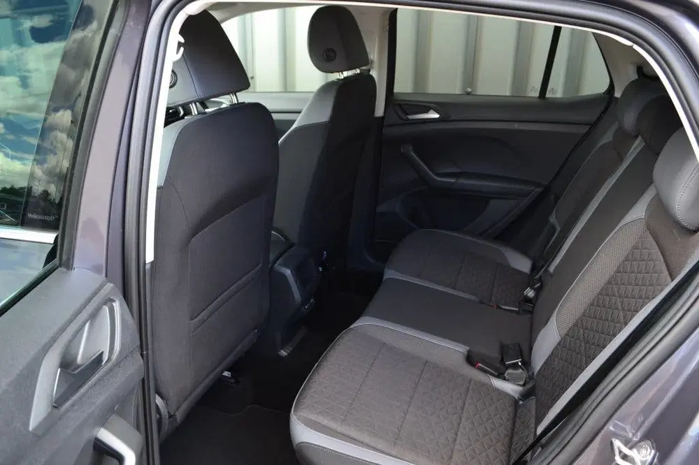 Volkswagen T-Cross 1.0 TSI DSG Style Keyless uit 2023, foto 10