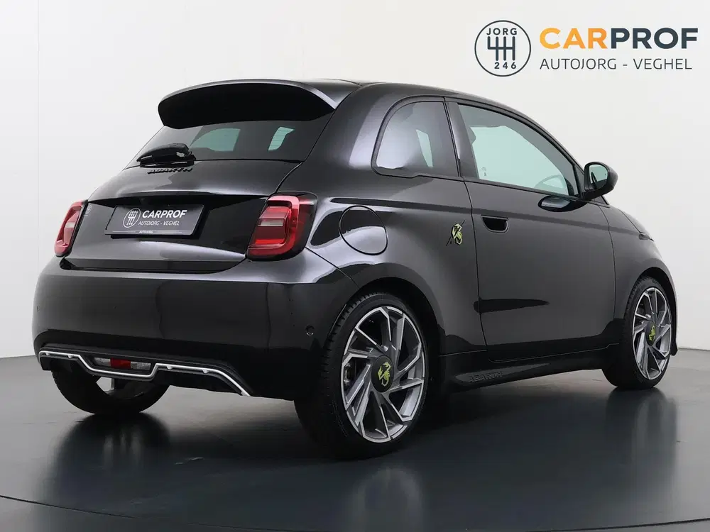 Abarth 500e Turismo 42 kWh Navigatie uit 2024, foto 3