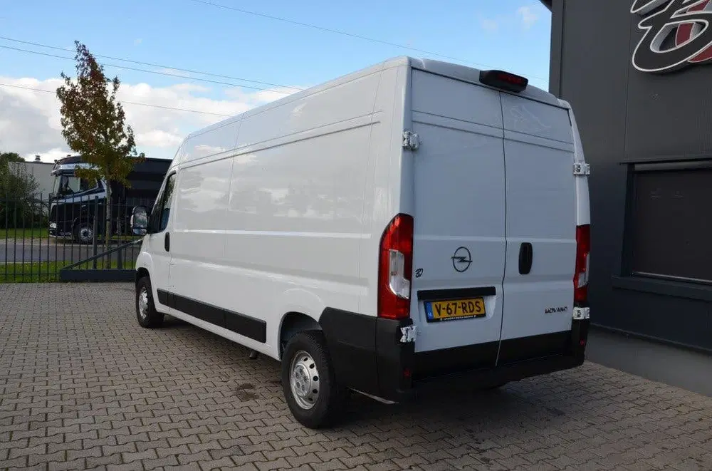 Opel Movano uit 2024, foto 3