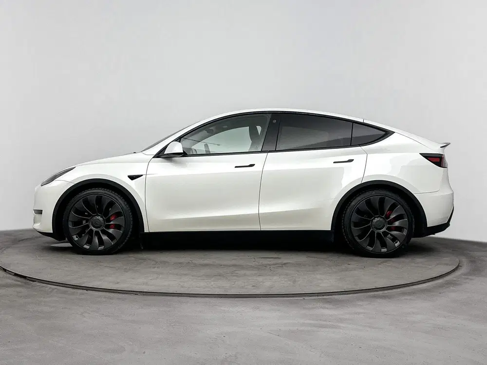 Tesla Model Y Performance AWD 75 kWh 463PK uit 2022, foto 2