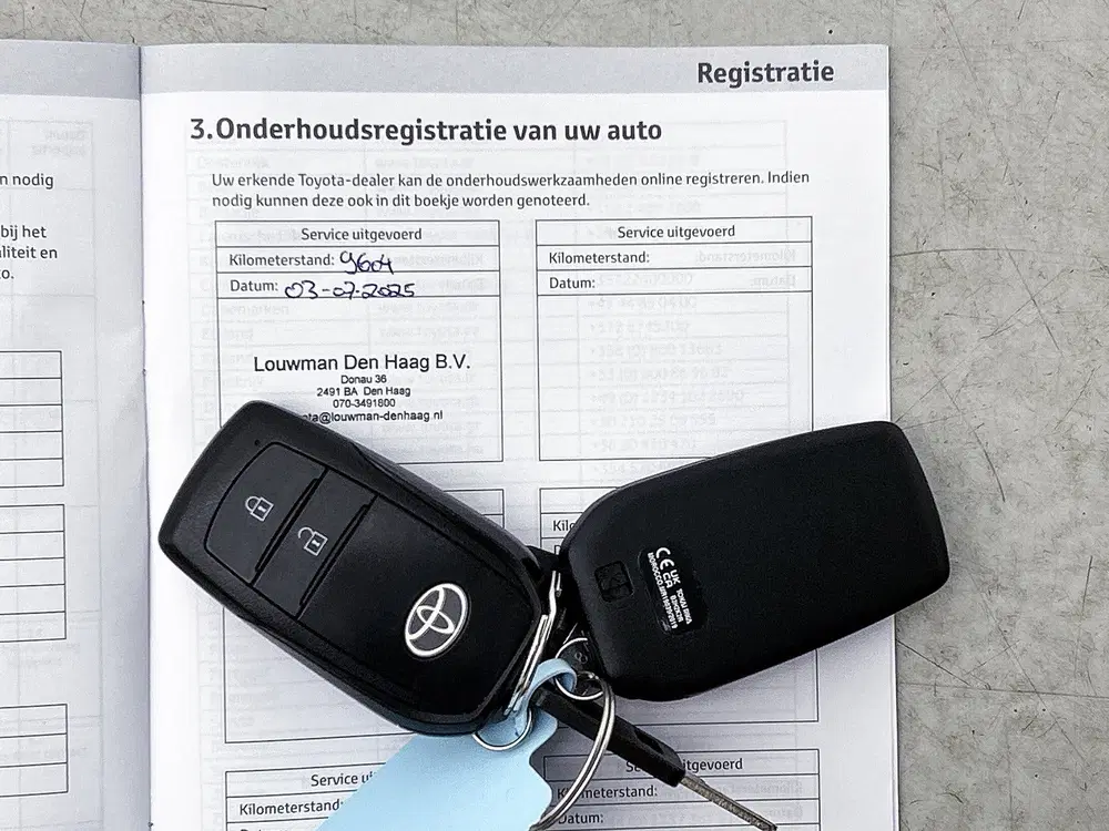 Toyota Yaris 1.5 Hybrid 115 First Edition uit 2024, foto 15