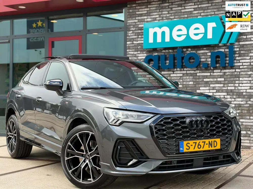 Audi Q3 45 TFSIe 3x S-LINE l PANO l SFEER l ASSIST uit 2023
