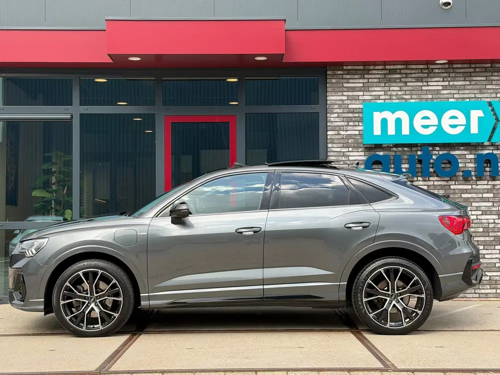Audi Q3 45 TFSIe 3x S-LINE l PANO l SFEER l ASSIST uit 2023, foto 12