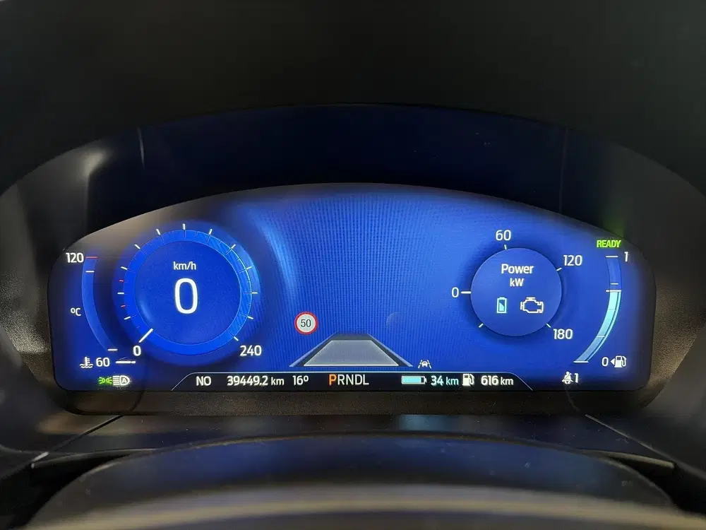 Ford Kuga 2.5 PHEV ST-Line X uit 2023, foto 15