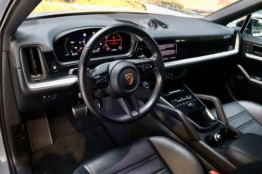 Porsche Cayenne Cayenne Coupé 3.0 E-Hybrid uit 2023, foto 8