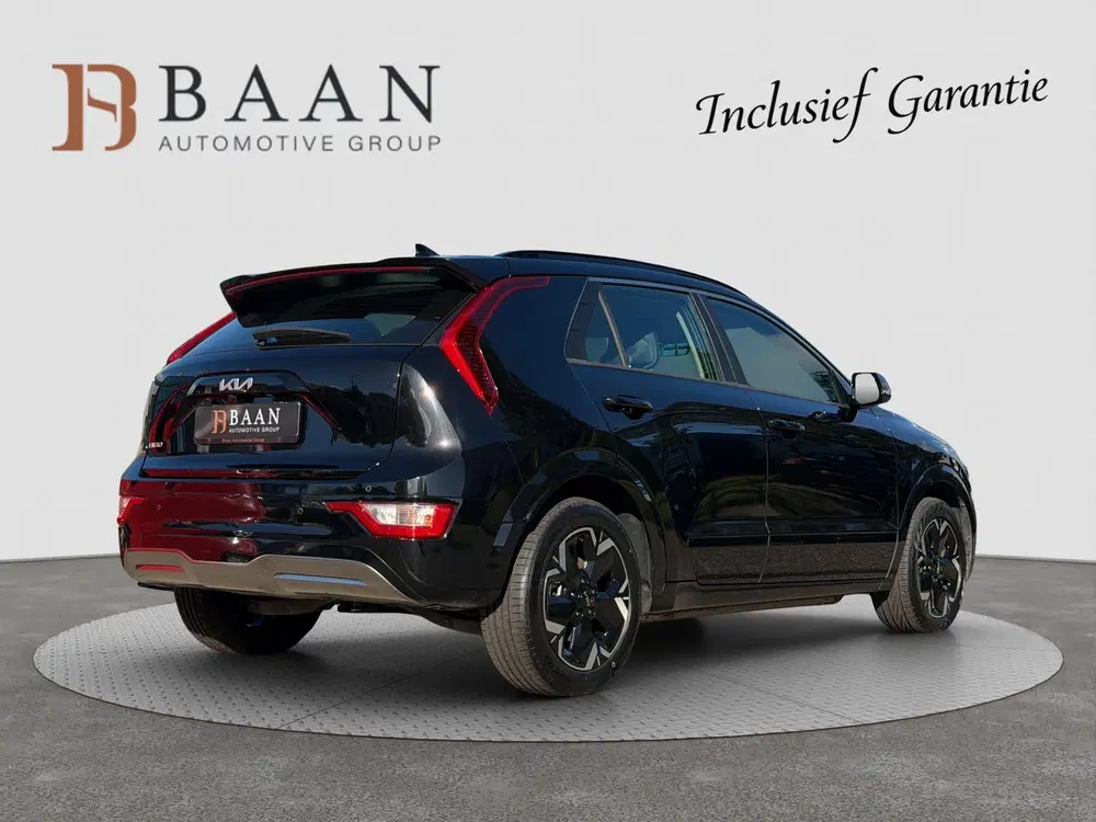 Kia Niro DynamicLine 64.8 kWh uit 2023, foto 2