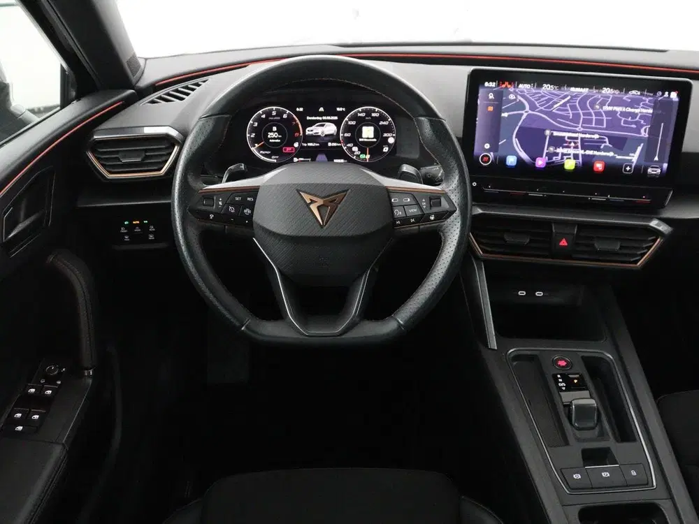 Cupra Leon 1.5 eTSI Business Edition uit 2023, foto 3