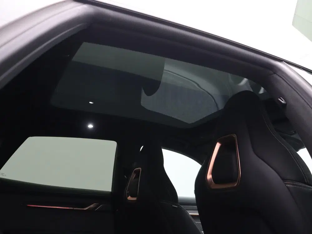 Zeekr 001 AWD Performance 100 kWh uit 2024, foto 13