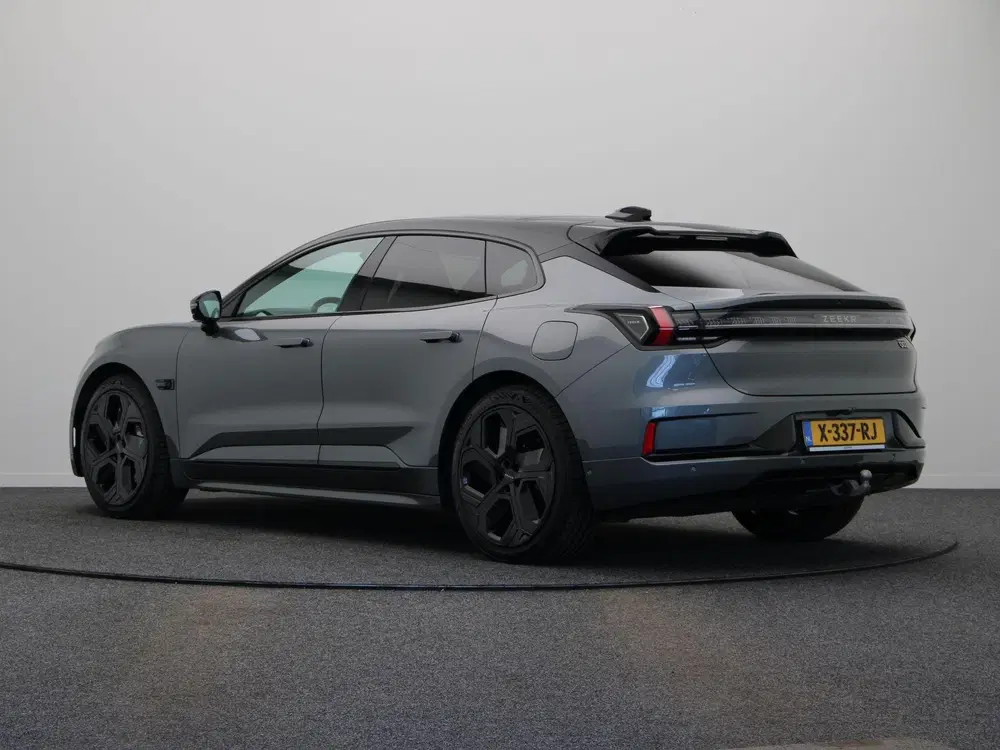 Zeekr 001 AWD Performance 100 kWh uit 2024, foto 2