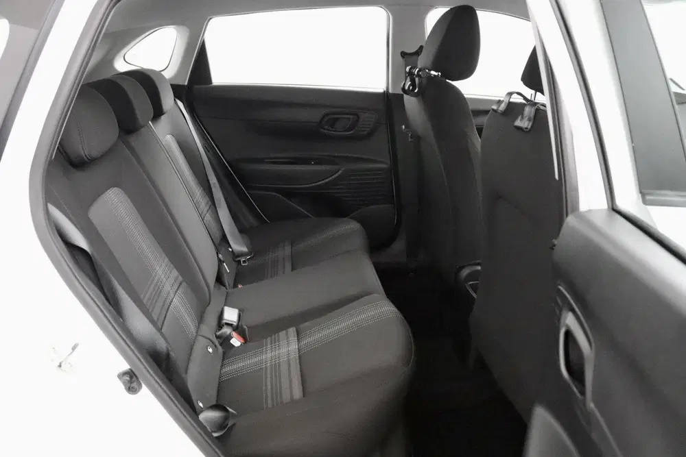 Hyundai i20 1.2 MPI i-Motion wit uit 2022, foto 15