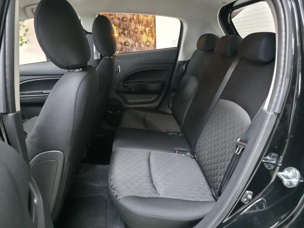 Mitsubishi Space Star 1.0 Cool+ uit 2020, foto 13