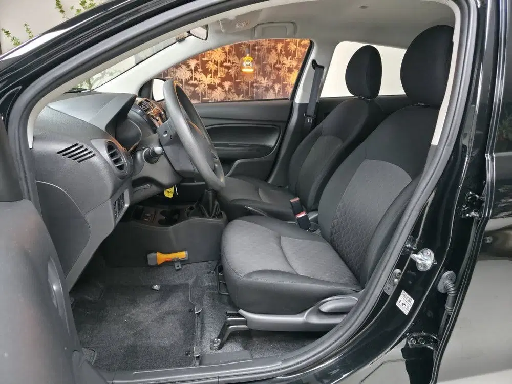 Mitsubishi Space Star 1.0 Cool+ uit 2020, foto 7