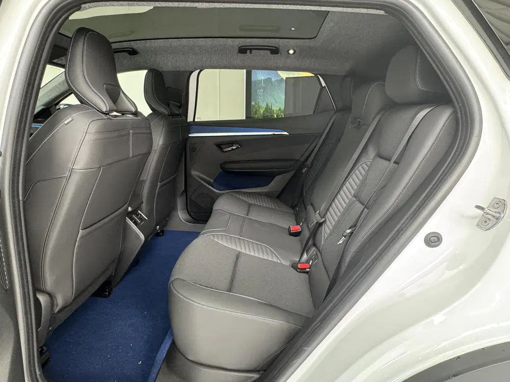 Renault Scenic E-Tech EV87 long range Esprit Alpine uit 2026, foto 8