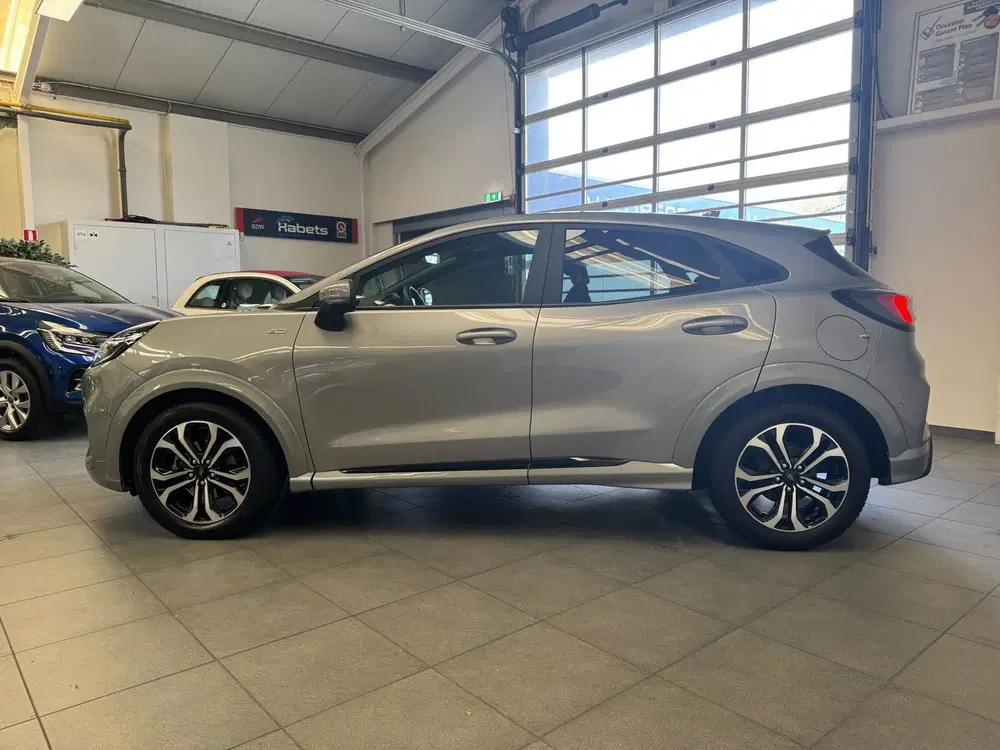 Ford Puma 1.0 Hybrid ST-Line X uit 2022, foto 2
