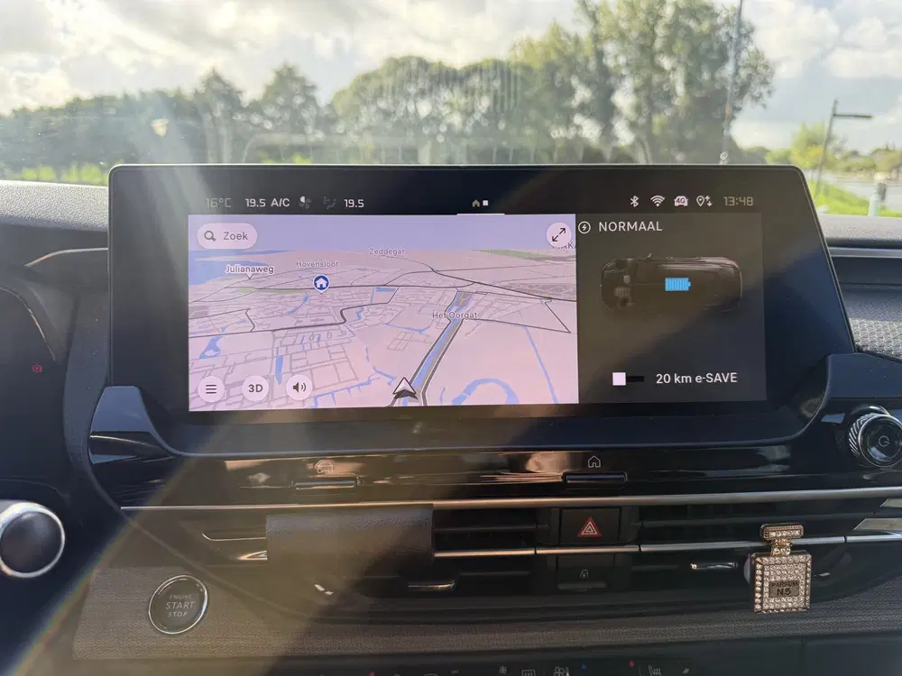 Citroën C5 X 1.6 Plug-in Hybrid 225 Shine bj2022 uit 2022, foto 14